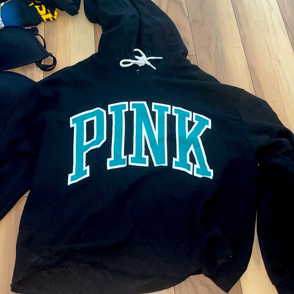 Pink cropped sweatshirt